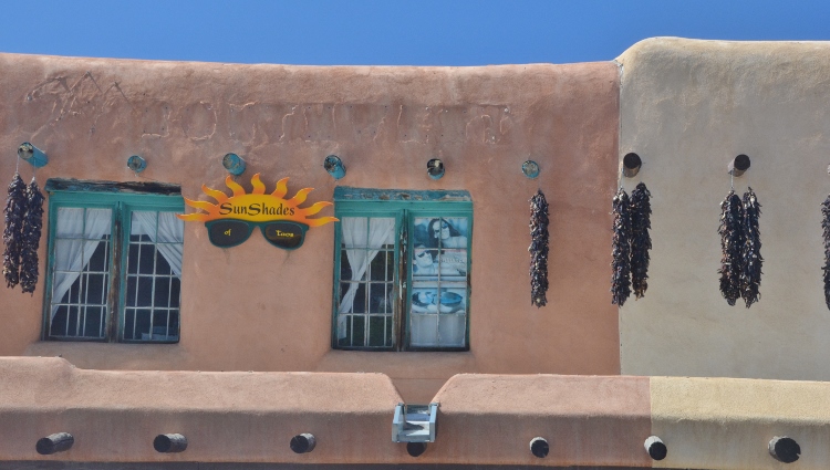 Taos Plaza exterior of building